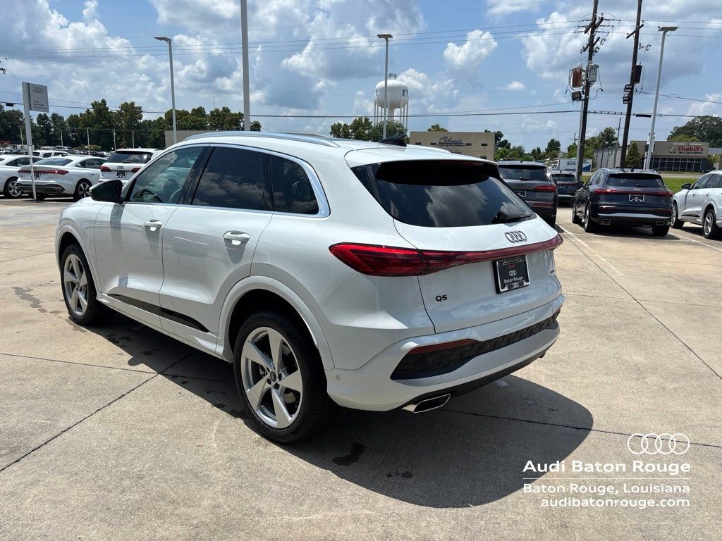 Used 2025 Audi Q5 Premium Plus w/ Premium Plus AWD/4WD image 7