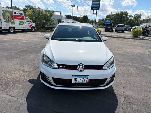 Used 2017 Volkswagen GTI S FWD image 10