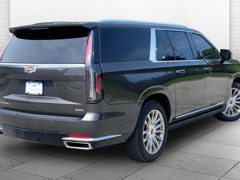Used 2021 Cadillac Escalade ESV Premium Luxury w/ Driver Assist Tech Package AWD/4WD image 14