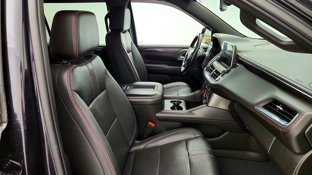 Used 2023 Chevrolet Suburban RST w/ Luxury Package AWD/4WD image 25