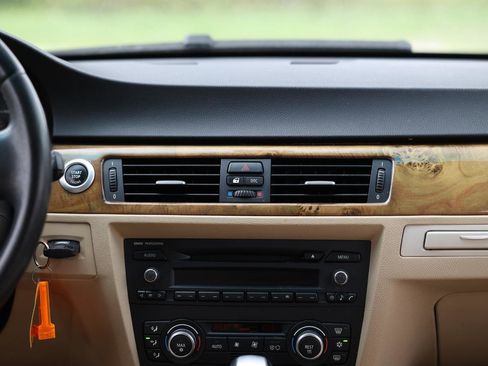 Used 2007 BMW 328i Sedan RWD image 35