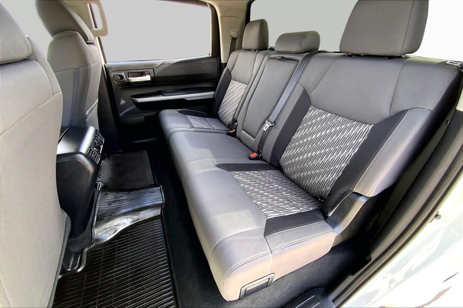 Used 2020 Toyota Tundra SR5 w/ SR5 Upgrade Package RWD image 20