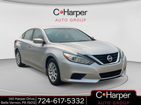 Used 2017 Nissan Altima 2.5 S w/ Power Driver Seat Package FWD image 1