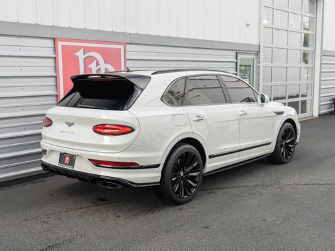 Used 2021 Bentley Bentayga Speed AWD/4WD image 45