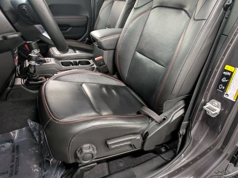 Used 2021 Jeep Wrangler Unlimited Rubicon AWD/4WD image 9