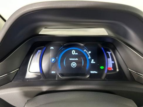 Used 2021 Hyundai Ioniq Limited image 17