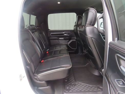 Used 2023 RAM 1500 Laramie AWD/4WD image 29