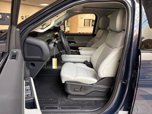 New 2027 Ford Expedition Max Platinum AWD/4WD image 31