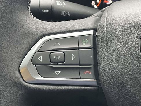 New 2026 Jeep Compass Latitude image 34