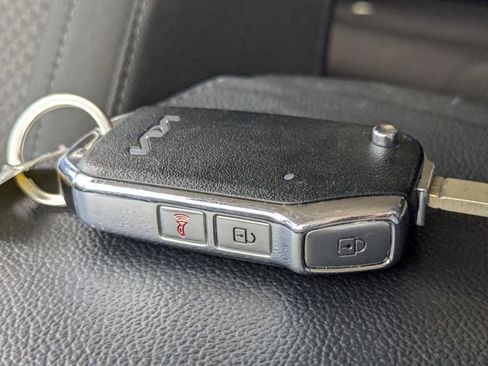 Certified 2024 Kia Sportage LX image 32