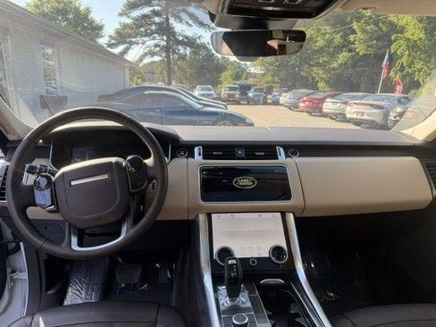 Used 2018 Land Rover Range Rover Sport HSE AWD/4WD image 16