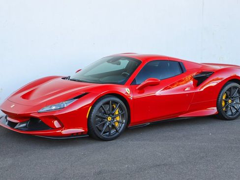 Certified 2022 Ferrari F8 Tributo RWD image 44