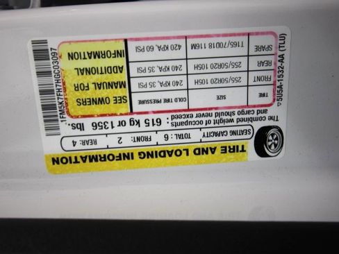 Used 2017 Ford Explorer Limited image 30