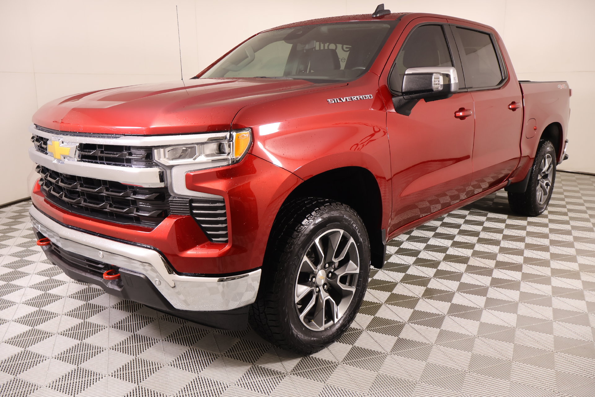 Used 2024 Chevrolet Silverado 1500 LT w/ Safety Package AWD/4WD image 10