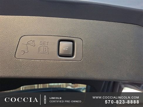 Certified 2022 Lincoln Corsair AWD w/ Premium Package image 29