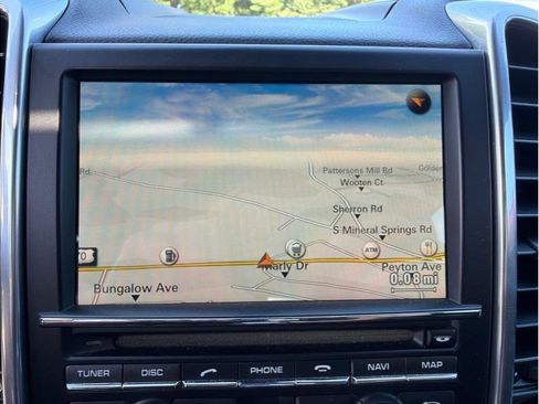 Used 2011 Porsche Cayenne S AWD/4WD image 20