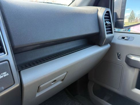 Used 2019 Ford F150 XLT w/ Equipment Group 302A Luxury image 14