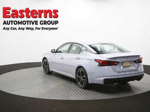 Used 2023 Nissan Altima 2.5 SR FWD image 37