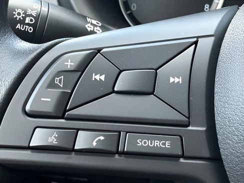 Certified 2025 Nissan Kicks Play S FWD image 26