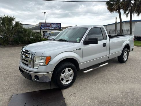 Used 2011 Ford F150 XLT w/ Trailer Tow Pkg RWD image 6