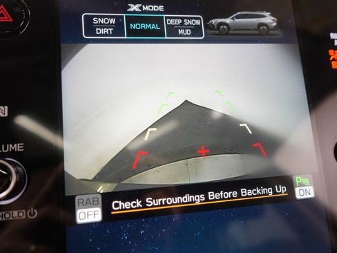 Used 2023 Subaru Outback Onyx Edition image 28