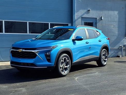 New 2026 Chevrolet Trax LT image 1