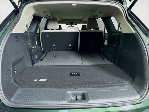 New 2027 INFINITI QX60 Luxe w/ Cargo Package AWD/4WD image 31