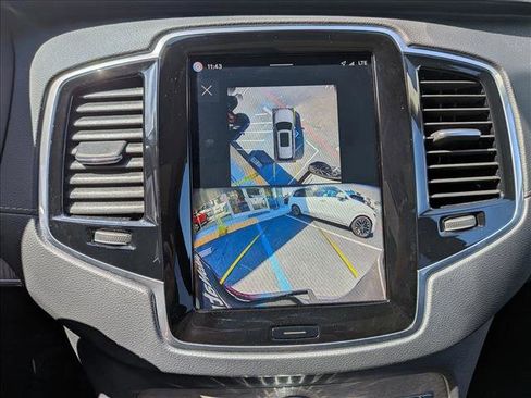 Certified 2024 Volvo XC90 T8 Ultimate w/ Protection Package Premier AWD/4WD image 15