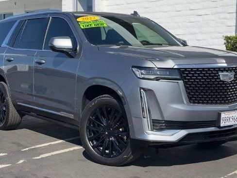 Used 2022 Cadillac Escalade Premium Luxury image 1