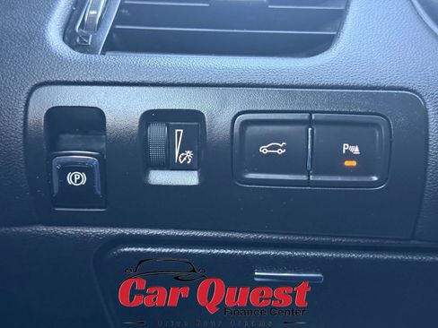 Used 2019 Chevrolet Impala Premier FWD image 27