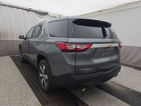 Used 2018 Chevrolet Traverse LT AWD/4WD image 2