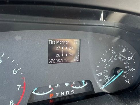 Used 2021 Ford EcoSport S image 11