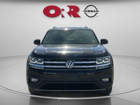 Used 2019 Volkswagen Atlas SE w/ Towing Package image 2