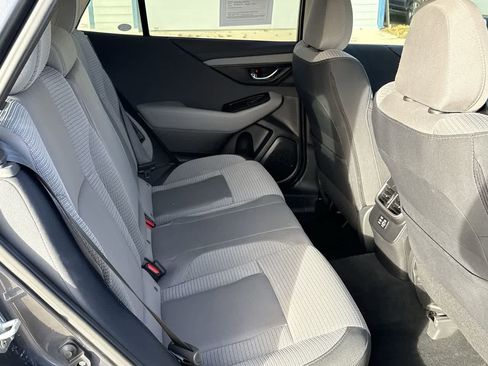 Certified 2025 Subaru Outback Premium w/ Popular Package #1A image 19