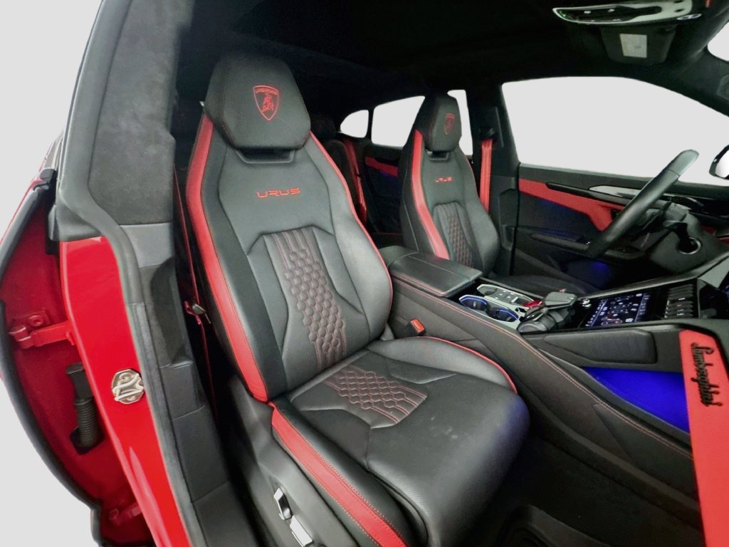 Used 2023 Lamborghini Urus S AWD/4WD image 30