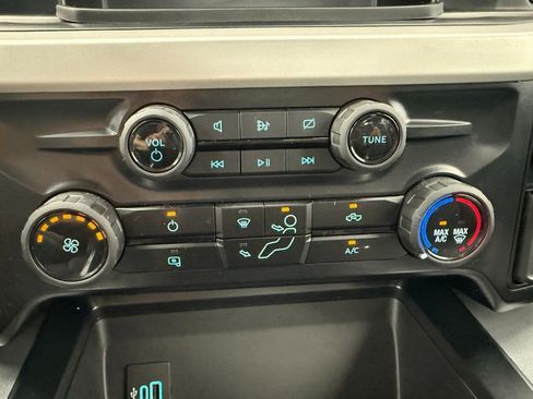 Used 2024 Ford F250 XLT image 46