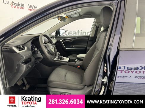 Certified 2024 Toyota RAV4 XLE FWD image 16