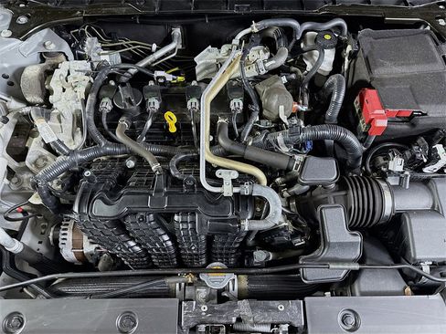 Certified 2021 Nissan Altima 2.5 SV image 32