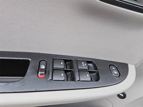 Used 2008 Saturn Aura XE image 15