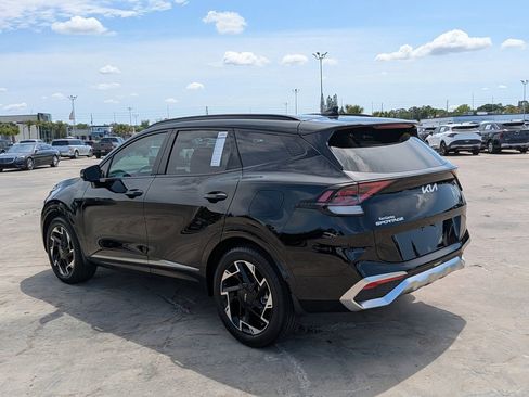 Certified 2023 Kia Sportage SX FWD image 6