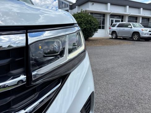 Certified 2023 Volkswagen Atlas SE FWD image 11