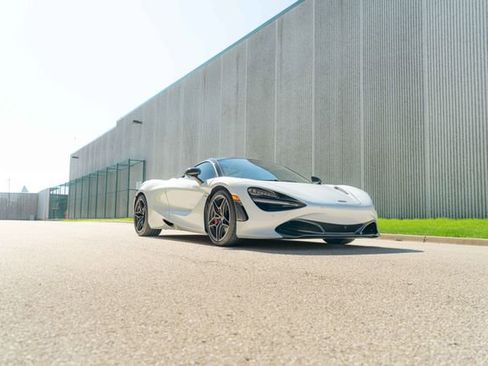 Used 2018 McLaren 720S Luxury RWD image 27