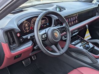 New 2026 Porsche Cayenne GTS video 4