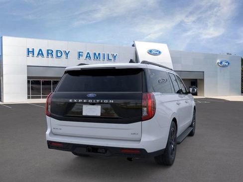 New 2026 Ford Expedition Max Active RWD image 8