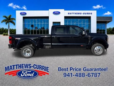 New 2027 Ford F450 Platinum w/ FX4 Off-Road Package AWD/4WD image 3
