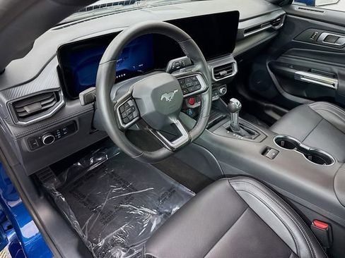 Used 2024 Ford Mustang GT Premium image 9