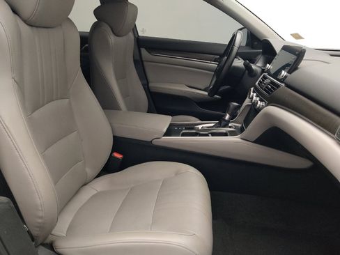 Used 2018 Honda Accord EX-L image 21