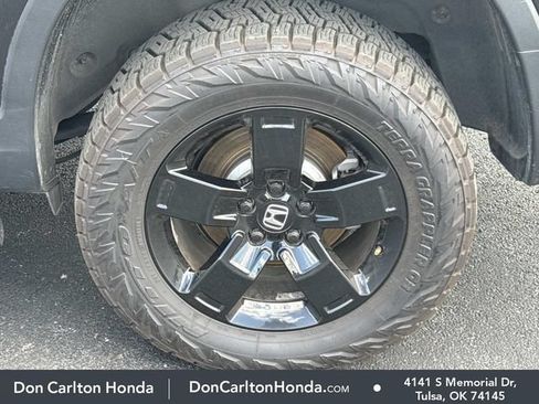 Used 2025 Honda Ridgeline Black Edition image 32