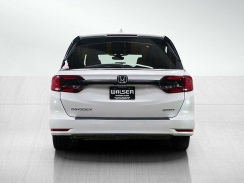 Used 2023 Honda Odyssey Sport image 4