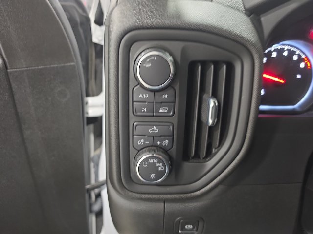 Used 2024 Chevrolet Silverado 1500 Custom w/ Rally Edition AWD/4WD image 19